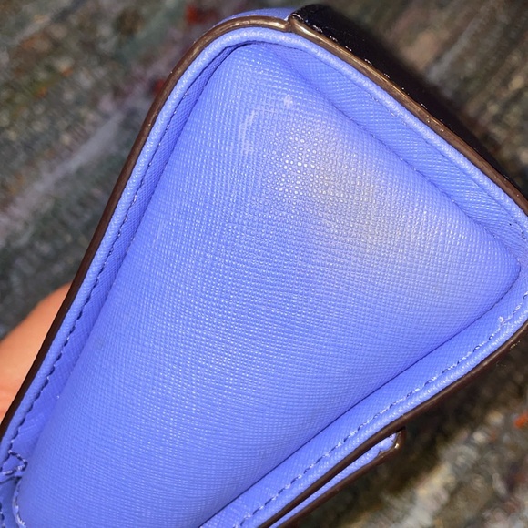 Kate Spade Blue Crossbody Bag with Gold Hardware - Picture 3 of 11